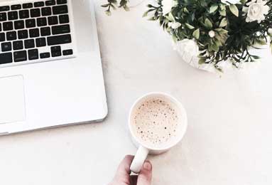 阿莫林或将离队，曼联高层酝酿变革，英超主帅随时接棒